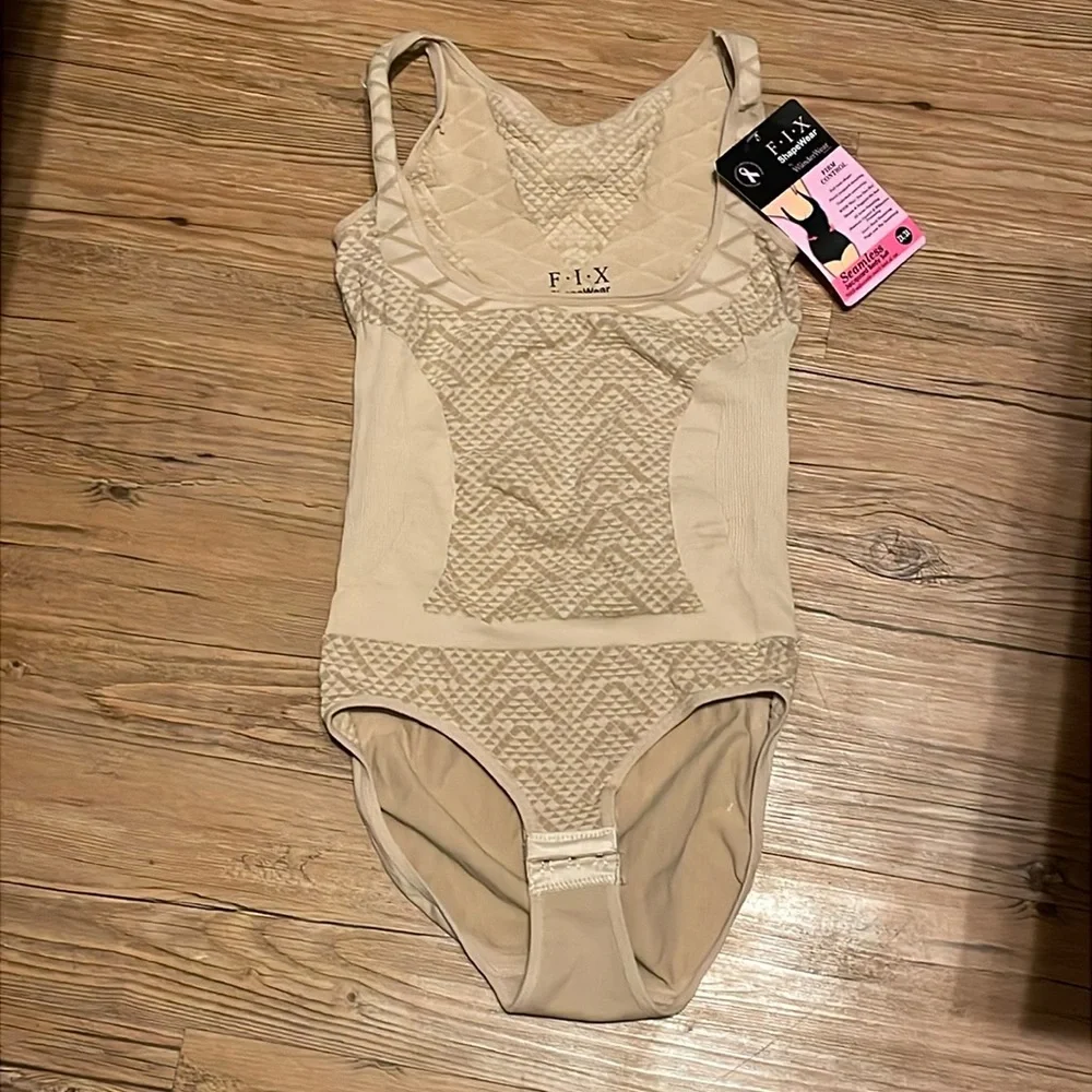 NWT F.I.X Shapewear firm control nude color - Picture 1 of 5